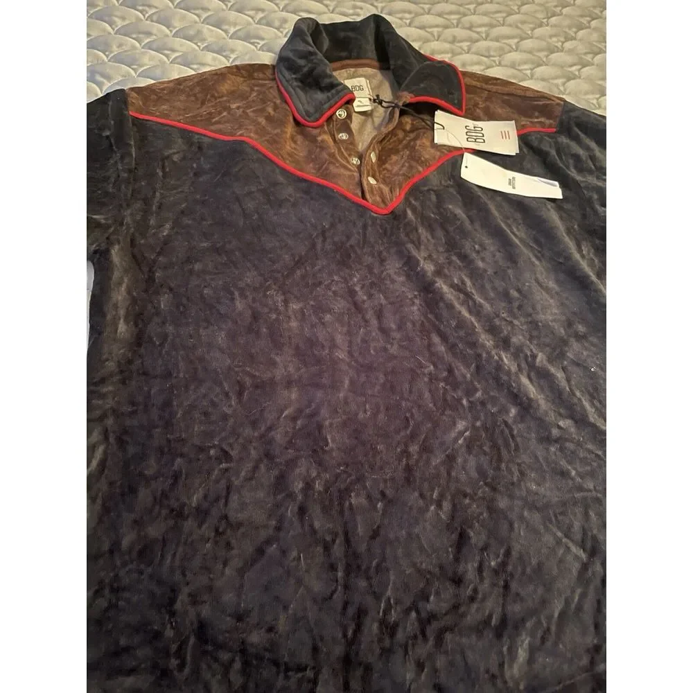 BDG western Velour Button Up Polo. New With tags. Size Small - Picture 6 of 8